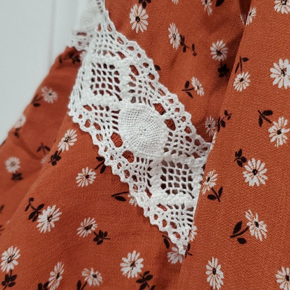 B Wear crop top/shoulder less blouse,  size xl - Picture 3 of 5